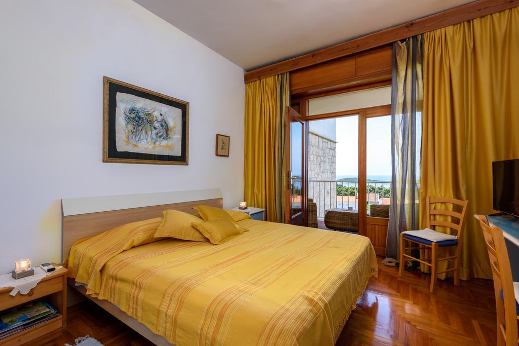 Fio'S Hotel Hvar Town Exterior photo